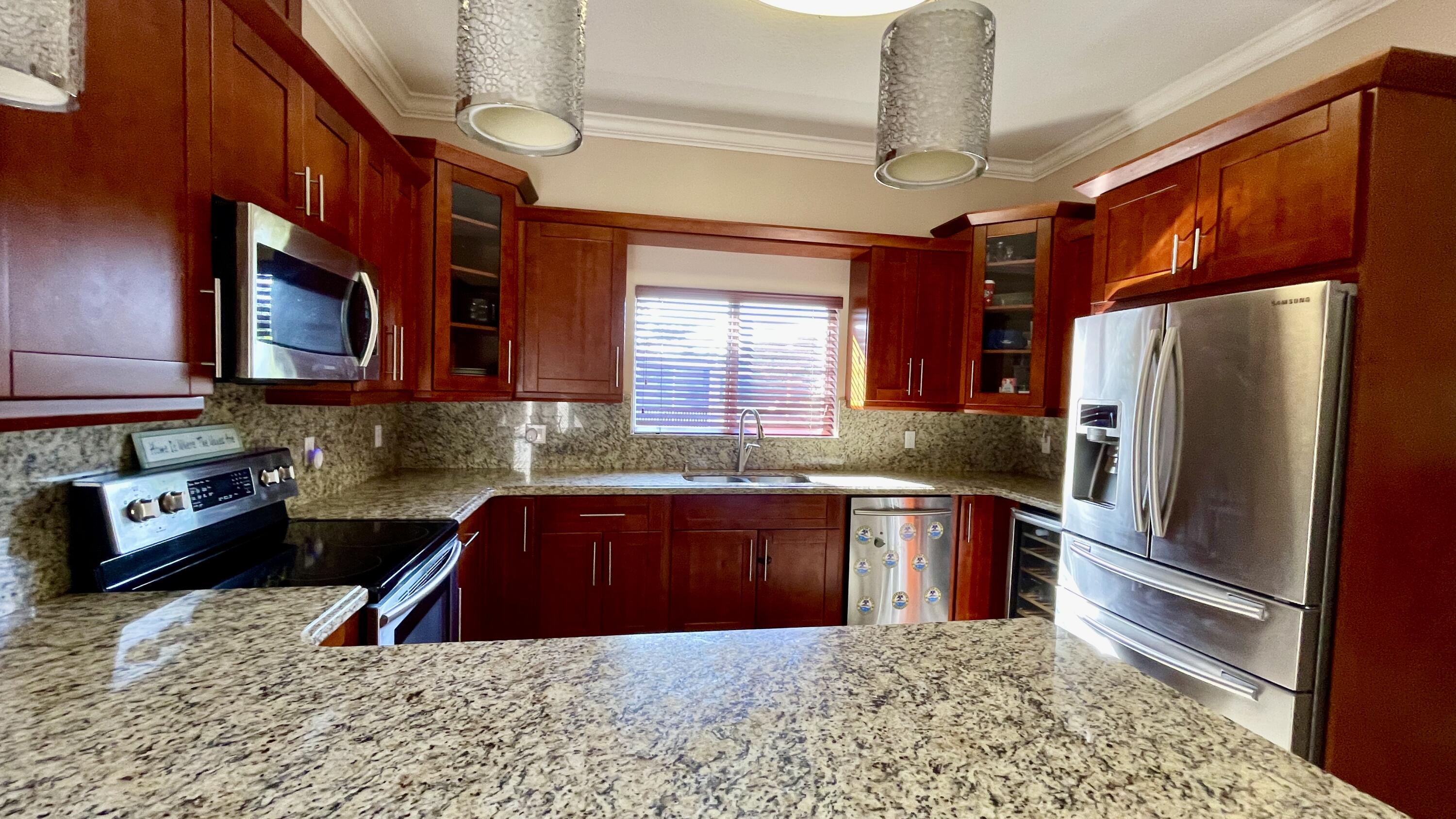 917 Red Bird Road Key Largo, FL 33037 - Photo 15 of 21 modern kitchen