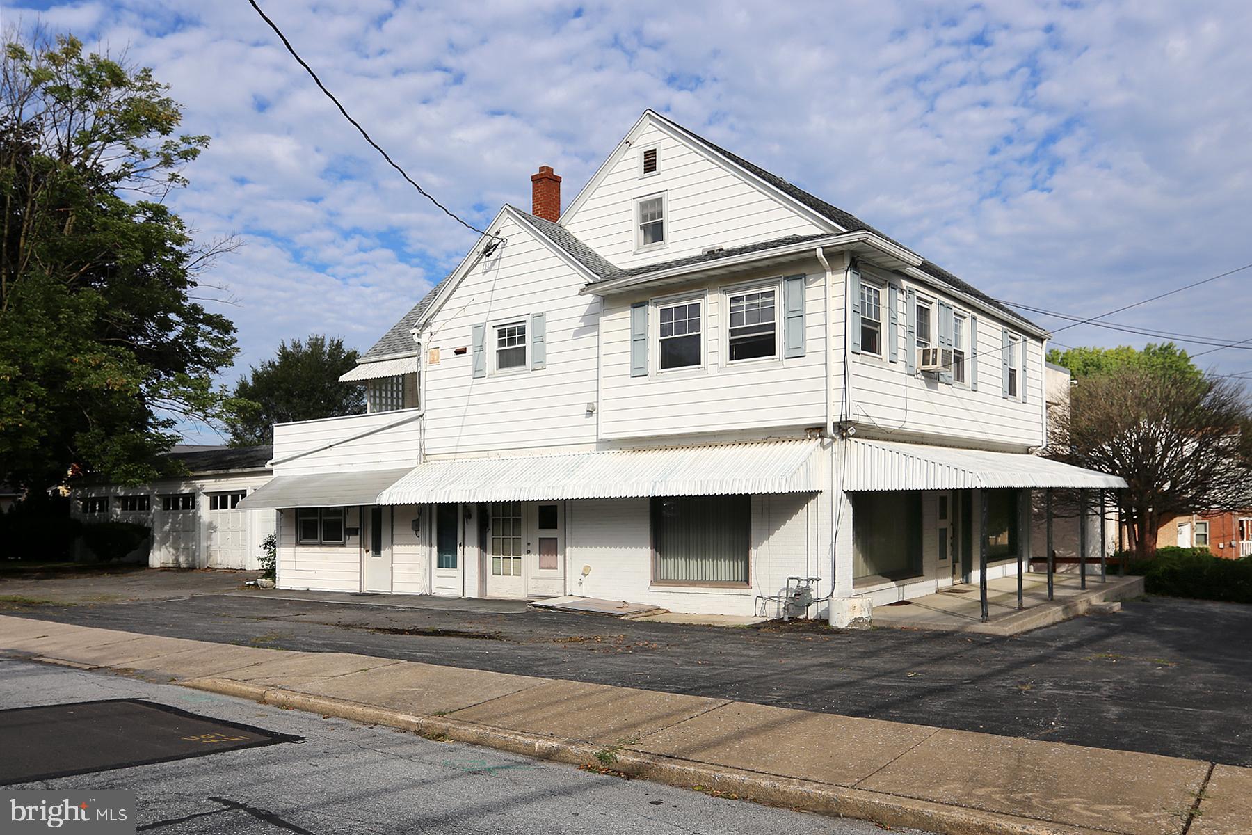 1031 Cornwall Road Lebanon, PA 17042 - Photo 3 of 40 Gallery Image 3