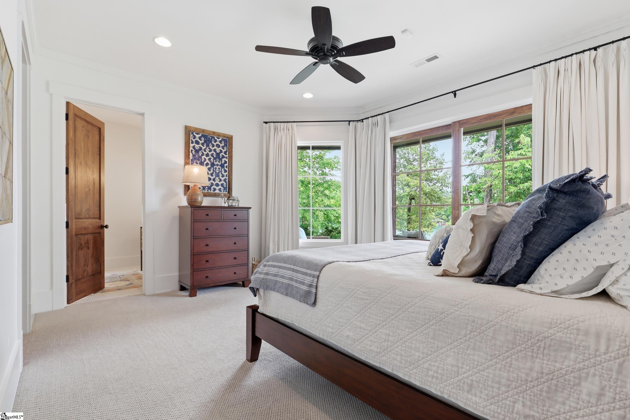 147 South Edgewater Drive Sunset, SC 29685 - Photo 21 of 50