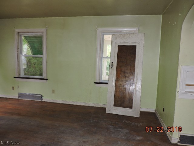 5231 New Road Youngstown, OH 44515 - Photo 16 of 28