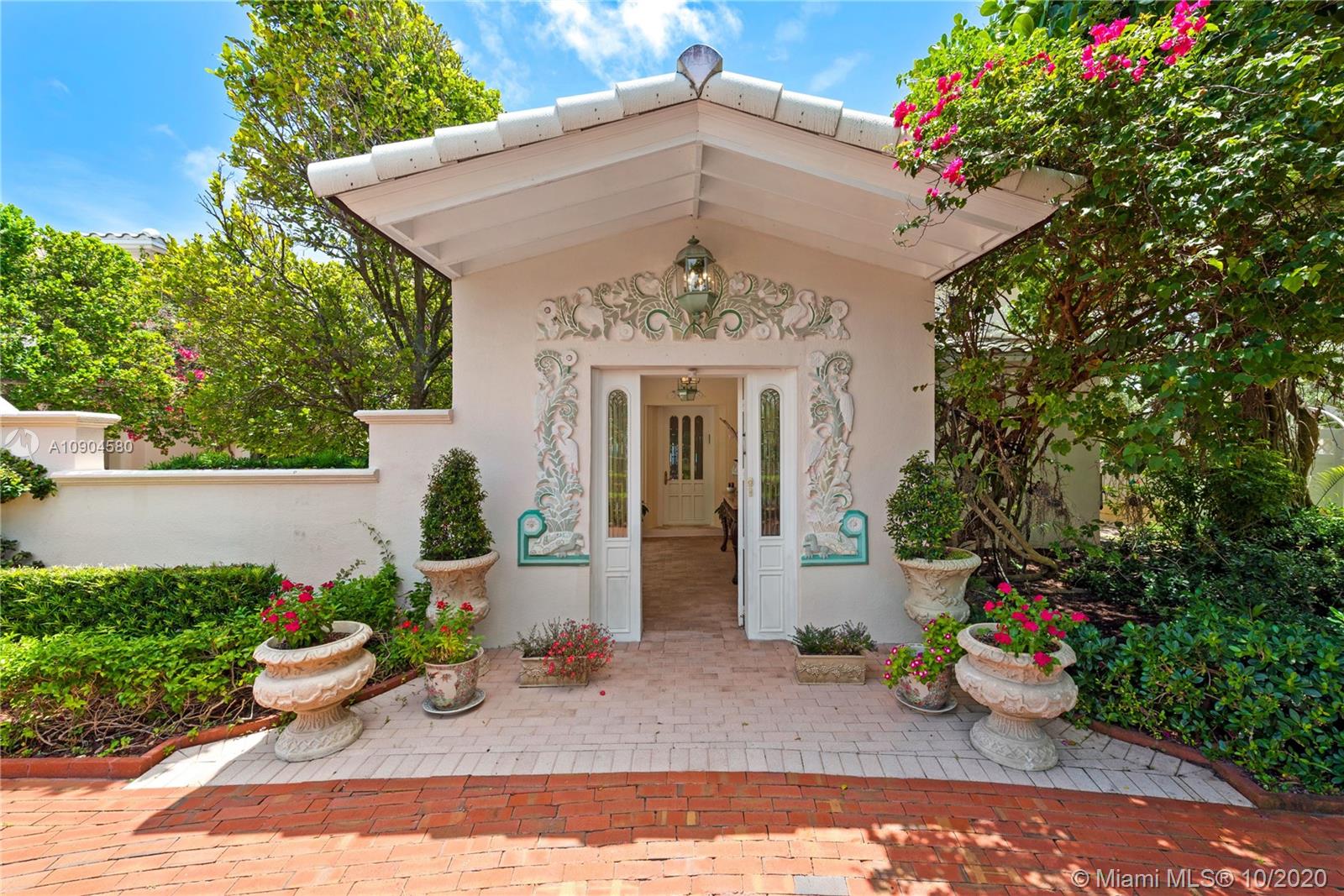 577 Ocean Boulevard Golden Beach, FL 33160 - Photo 12 of 51