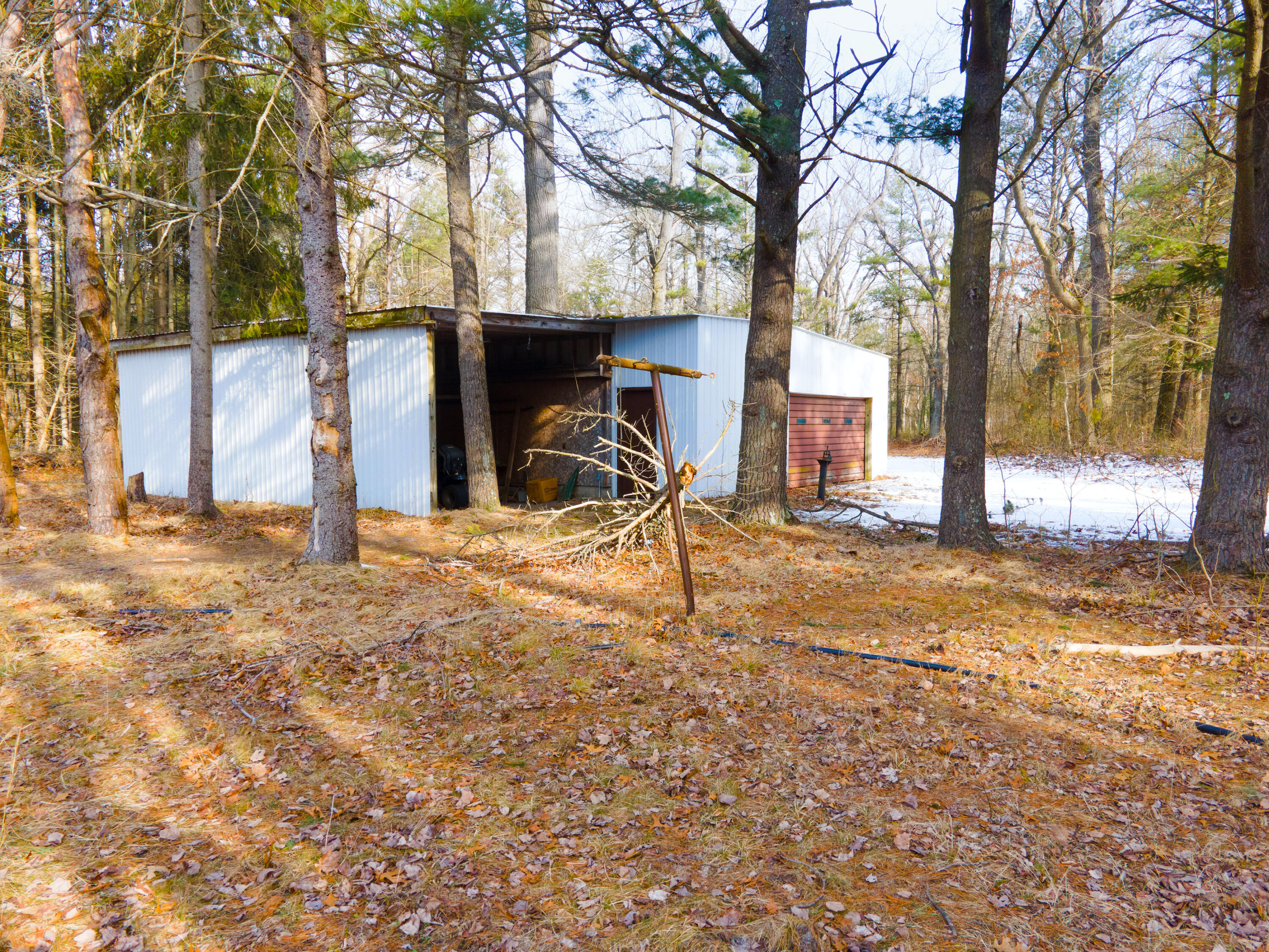 4174 West Giles Road Muskegon, MI 49445 - Photo 8 of 28 9. Barn 1