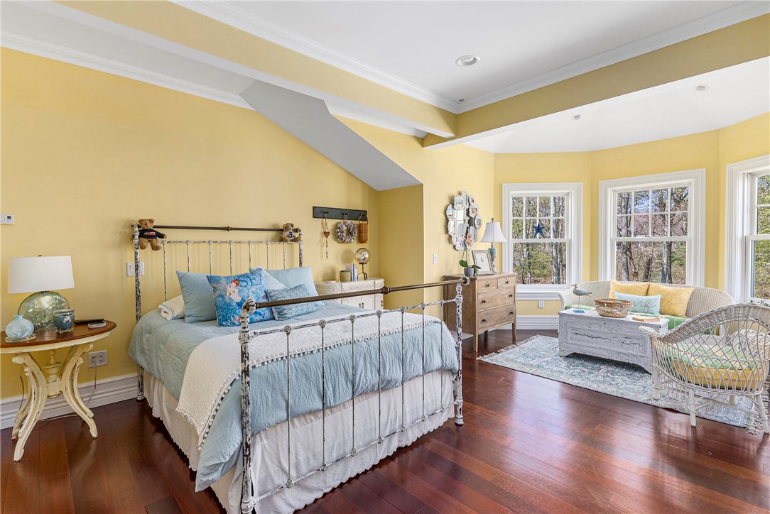 5790 Post Road Charlestown, RI 02813 - Photo 27 of 47 Guest Bedroom