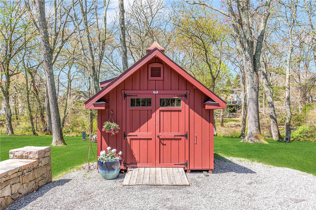 5790 Post Road Charlestown, RI 02813 - Photo 37 of 47 Custom Storage Shed