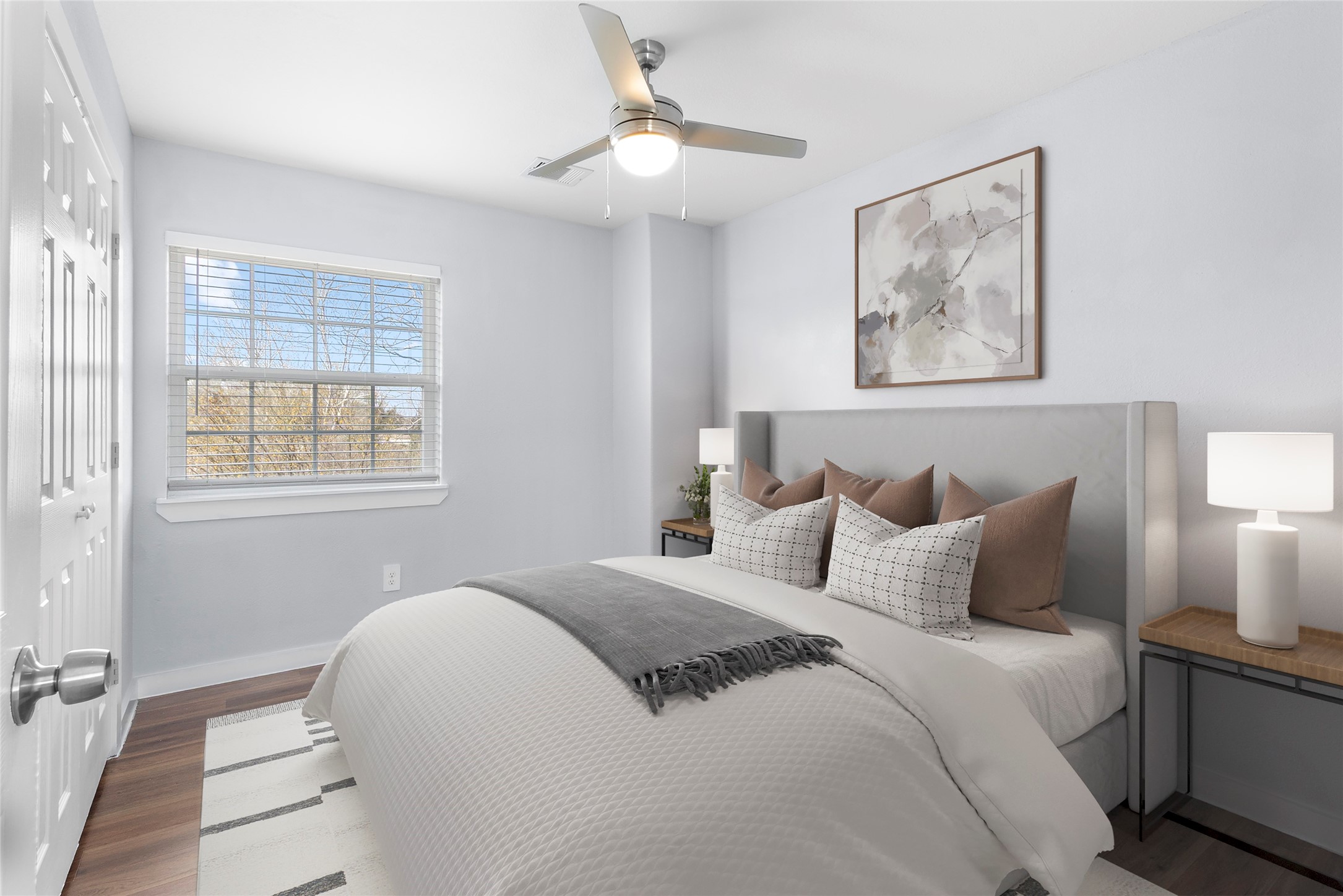 6809 Glass Street, Unit A Houston, TX 77016 - Photo 5 of 17 a bedroom with bed and a window