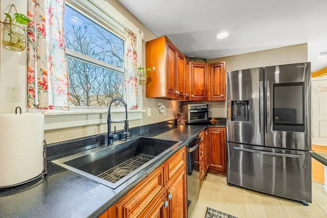 $269,999 | 46 Worthington Road, Huntington, MA 01050