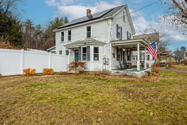 $269,999 | 46 Worthington Road, Huntington, MA 01050
