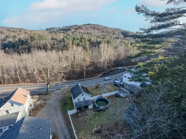 $269,999 | 46 Worthington Road, Huntington, MA 01050