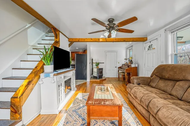 $269,999 | 46 Worthington Road, Huntington, MA 01050