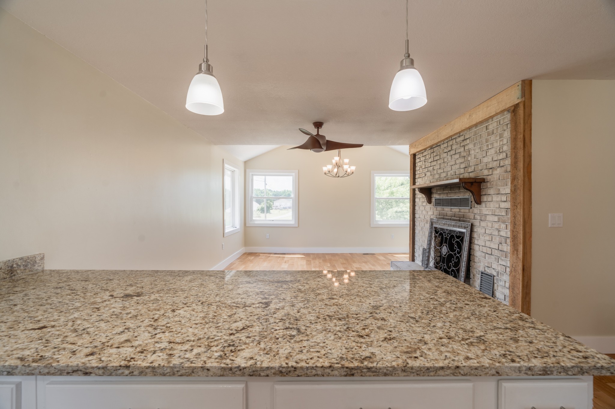 413 Buffalo Valley Road Baxter, TN 38544 - Photo 8 of 31 Gallery Image 8