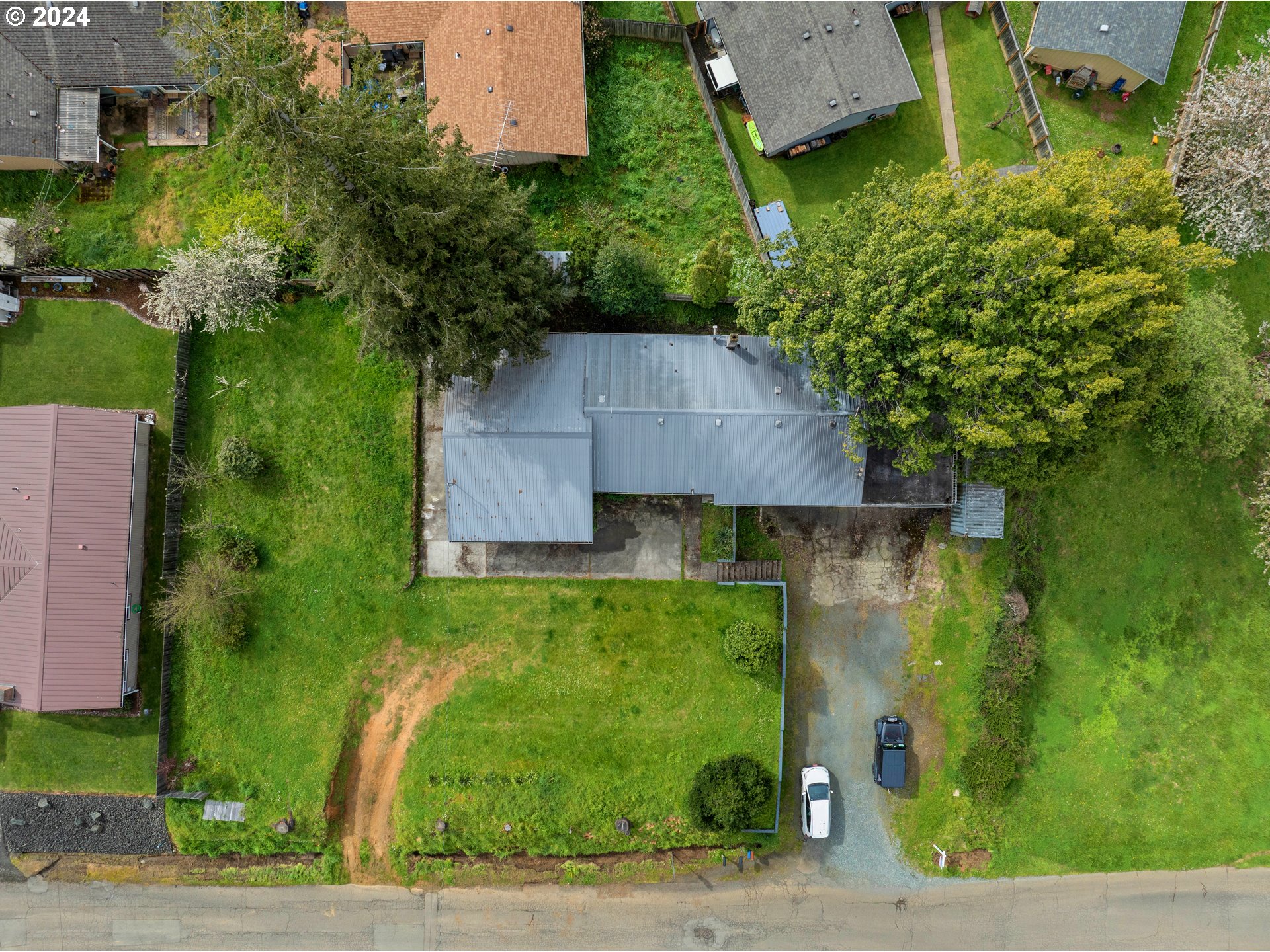 1648 View Street Myrtle Point, OR 97458 - Photo 17 of 19 Gallery Image 17