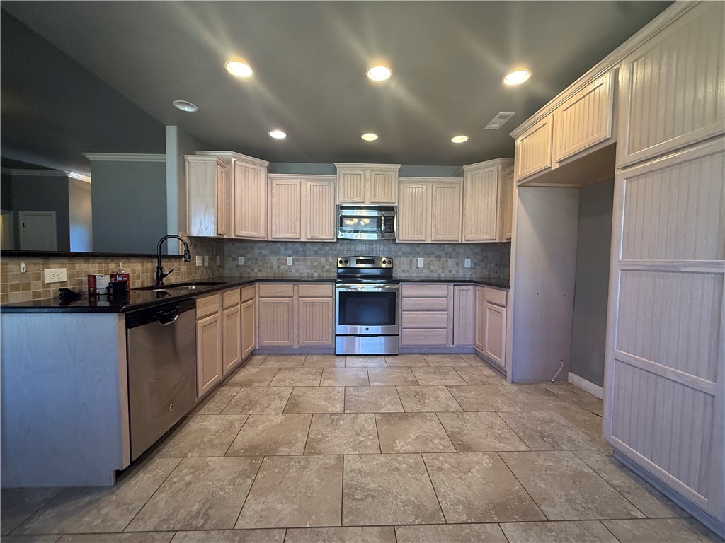 1520 Amber Way Centerton, AR 72719 - Photo 18 of 22 Gallery Image 18