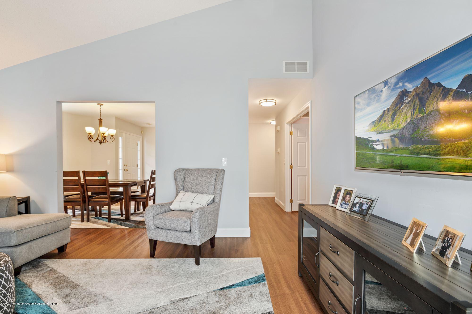 24 Portebello Road Jackson, NJ 08527 - Photo 12 of 28 010_24_PORTEBELLO_RD_290830_524424