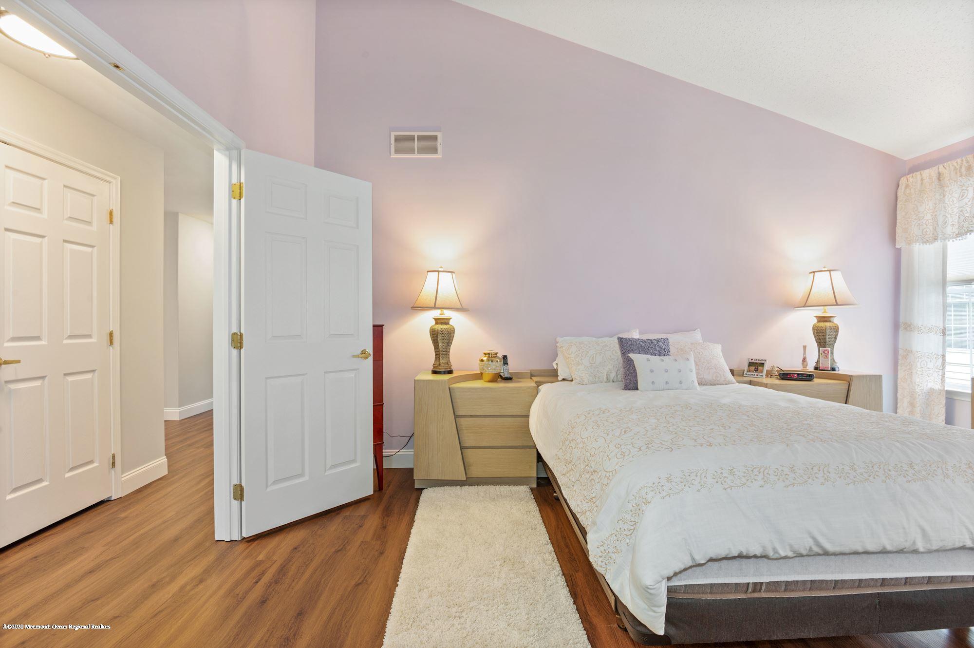 24 Portebello Road Jackson, NJ 08527 - Photo 17 of 28 015_24_PORTEBELLO_RD_290830_524424