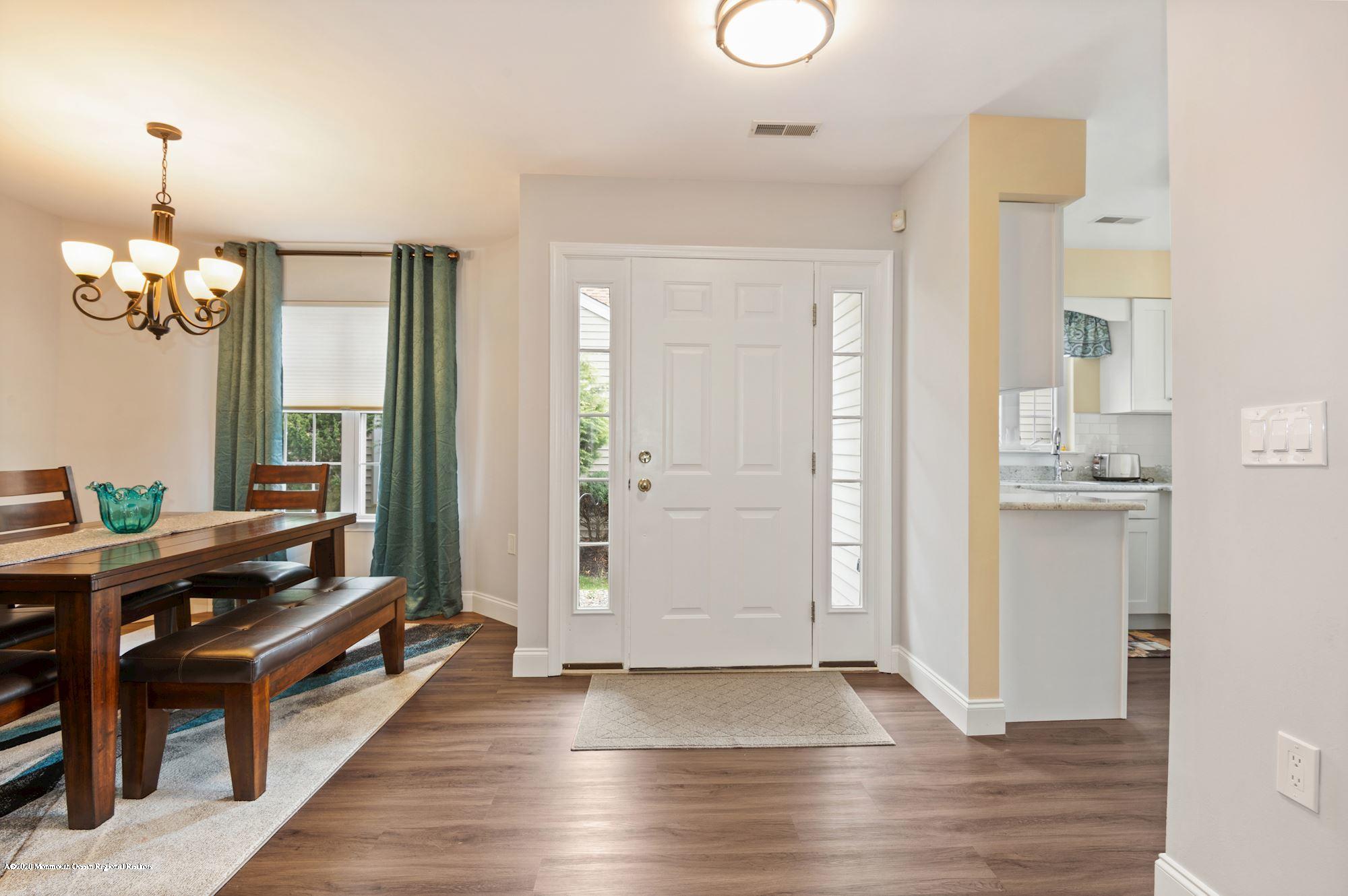 24 Portebello Road Jackson, NJ 08527 - Photo 8 of 28 006_24_PORTEBELLO_RD_290830_524424