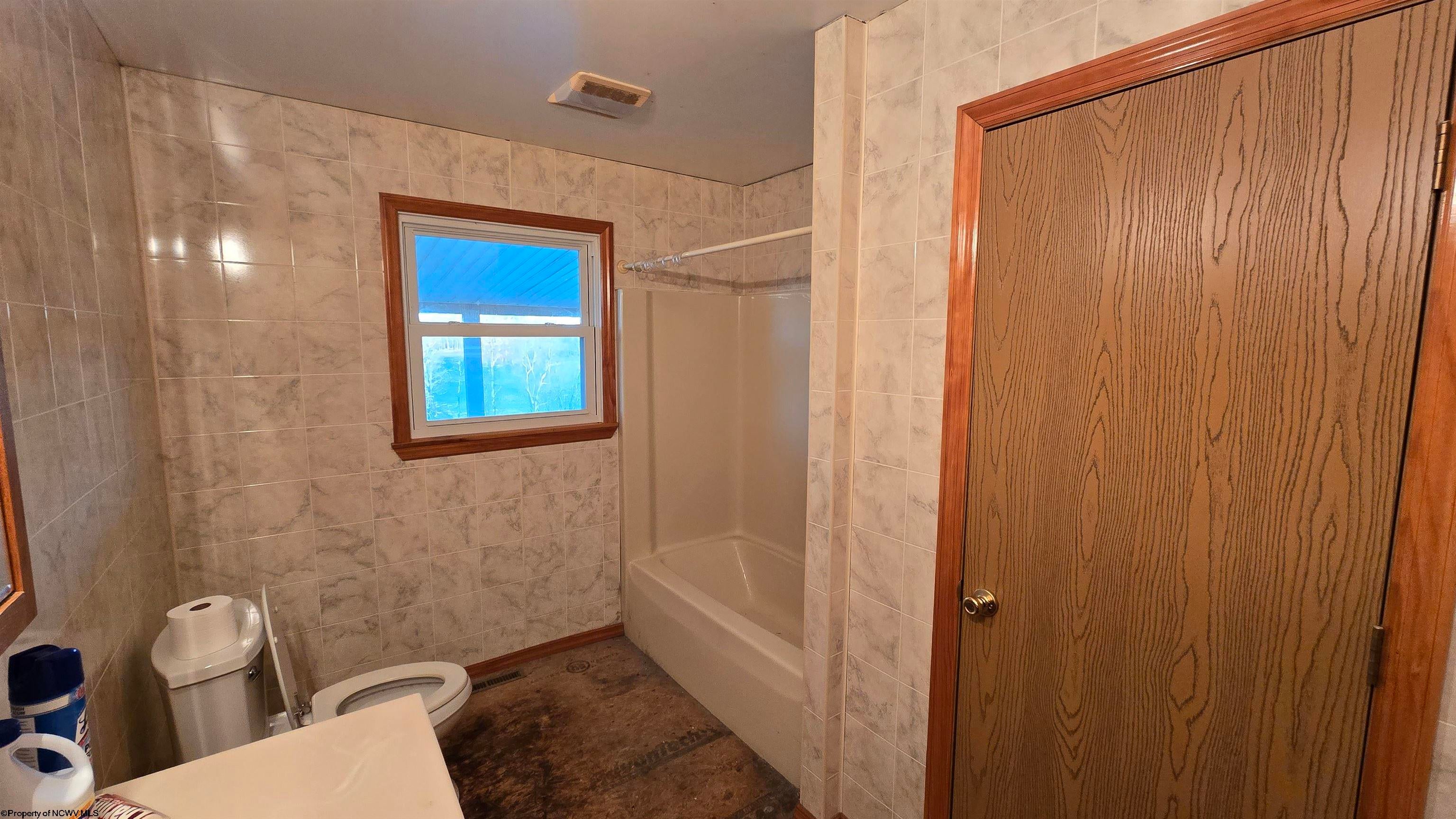 908 Point Pleasant Road Belington, WV 26250 - Photo 30 of 45 Gallery Image 30