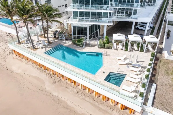 $15,000 | 3550 South Ocean Boulevard, Unit 5D, South Palm Beach, FL 33480
