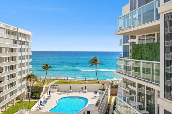 $15,000 | 3550 South Ocean Boulevard, Unit 5D, South Palm Beach, FL 33480