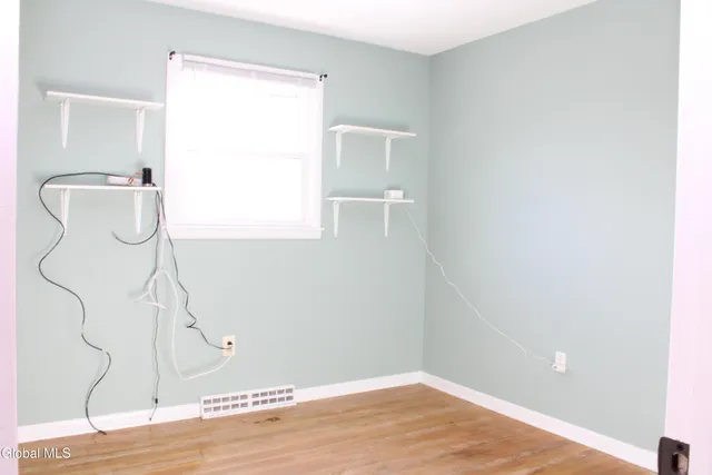 $314,900 | 362 Ferris Road, Niskayuna, NY 12304