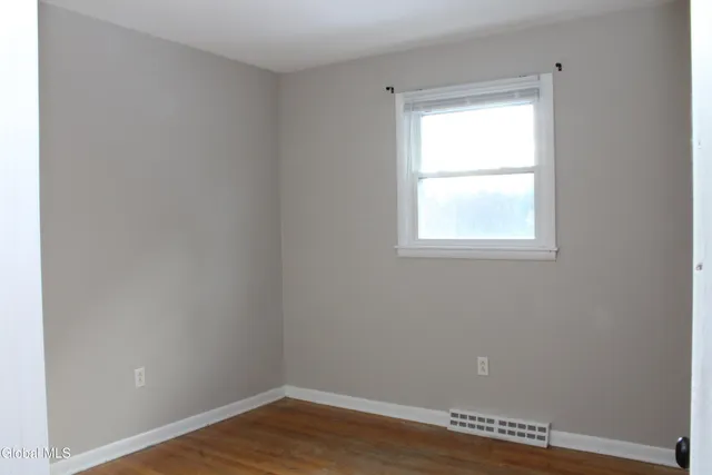 $314,900 | 362 Ferris Road, Niskayuna, NY 12304