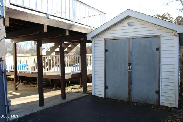 $314,900 | 362 Ferris Road, Niskayuna, NY 12304