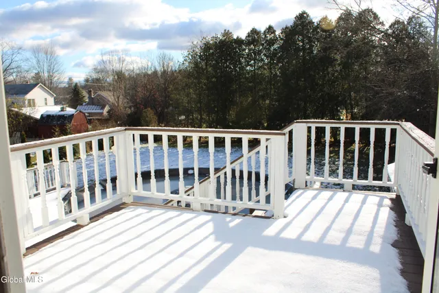 $314,900 | 362 Ferris Road, Niskayuna, NY 12304