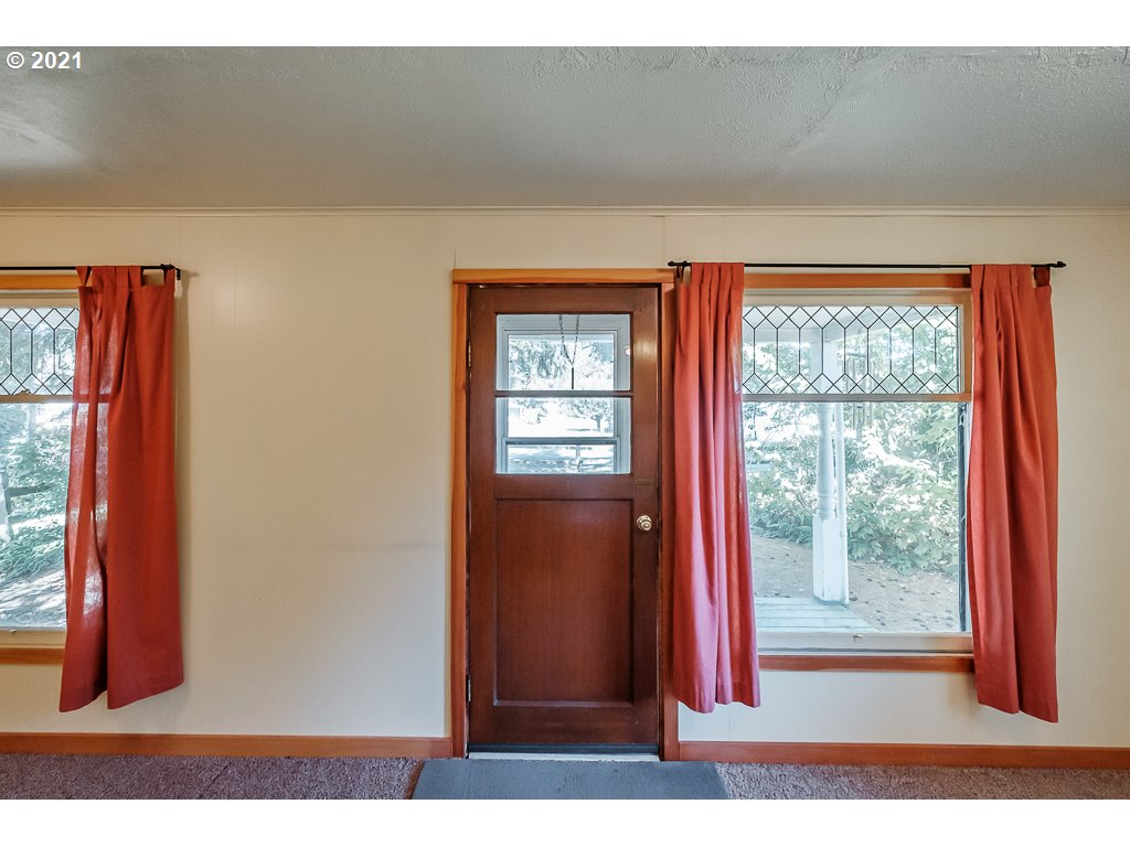 25124 Alpine Road Monroe, OR 97456 - Photo 2 of 32 Gallery Image 2