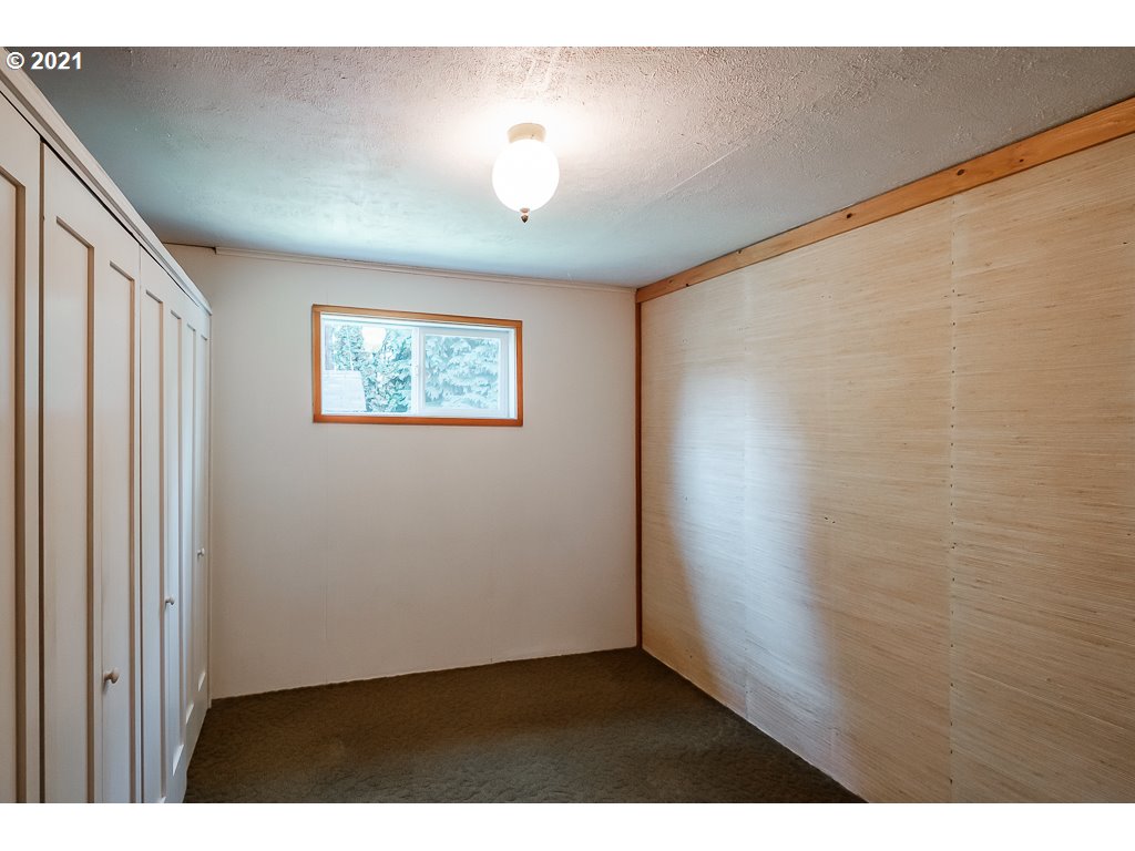25124 Alpine Road Monroe, OR 97456 - Photo 13 of 32 Gallery Image 13