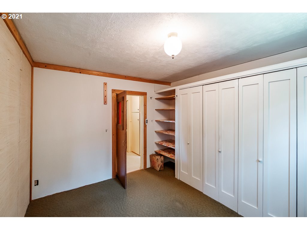 25124 Alpine Road Monroe, OR 97456 - Photo 15 of 32 Gallery Image 15