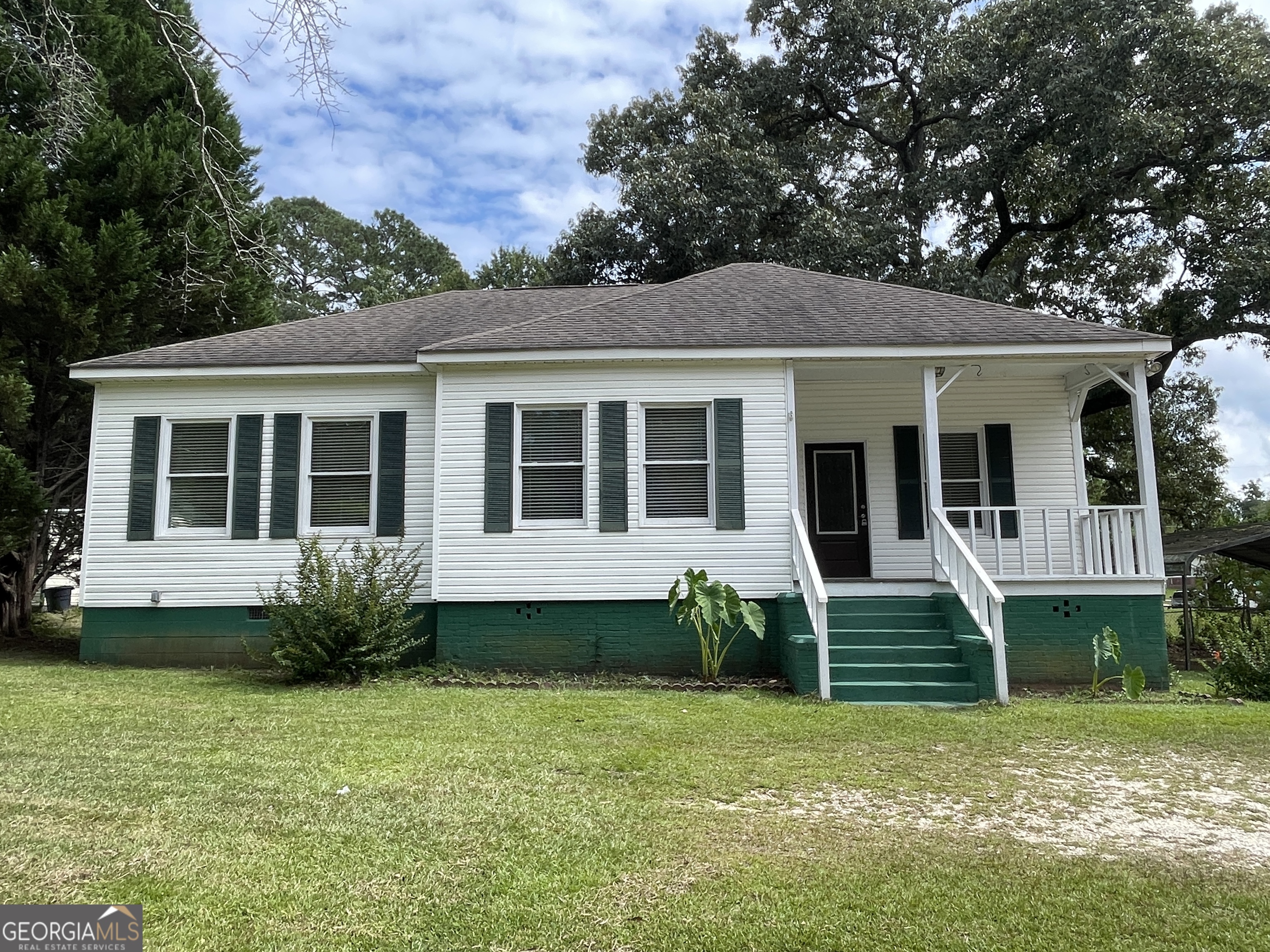 2012 29th Boulevard Valley, AL 36854 - Photo 1 of 29 a view of a house with a yard