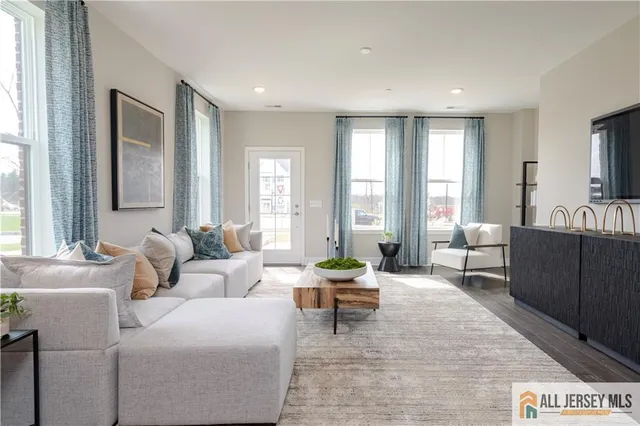 $478,615 | 126 Leona Stewart Lane, Pennington, NJ 08534