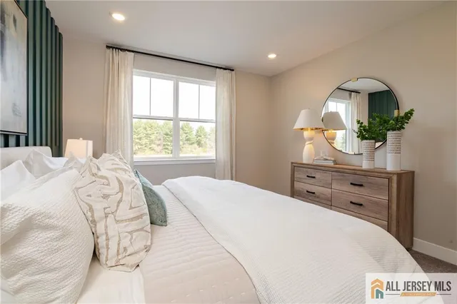 $478,615 | 126 Leona Stewart Lane, Pennington, NJ 08534