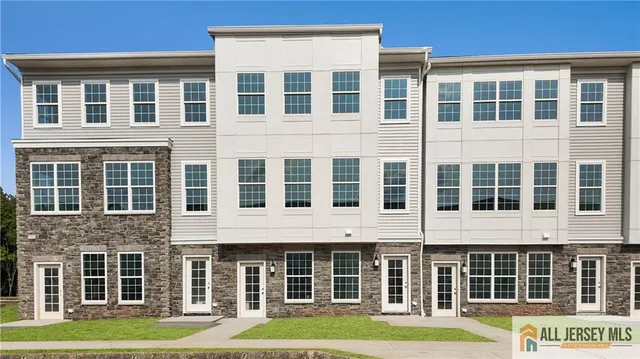 $478,615 | 126 Leona Stewart Lane, Pennington, NJ 08534