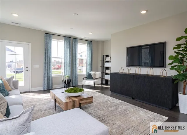 $478,615 | 126 Leona Stewart Lane, Pennington, NJ 08534