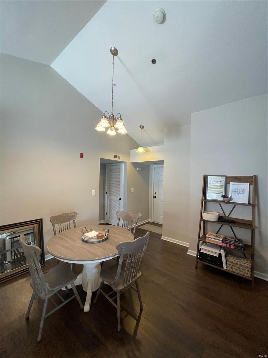 5302 Spring Creek Lane O'Fallon, MO 63368 - Photo 12 of 19