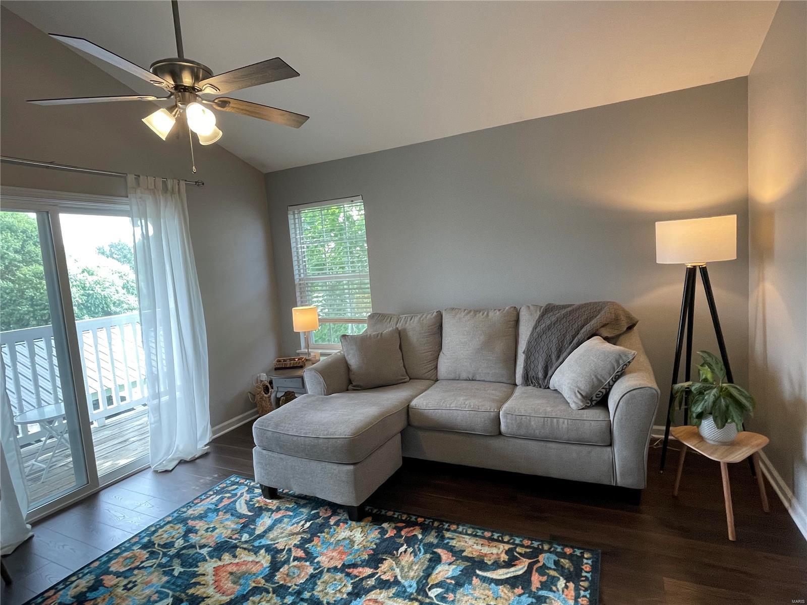 5302 Spring Creek Lane O'Fallon, MO 63368 - Photo 4 of 19