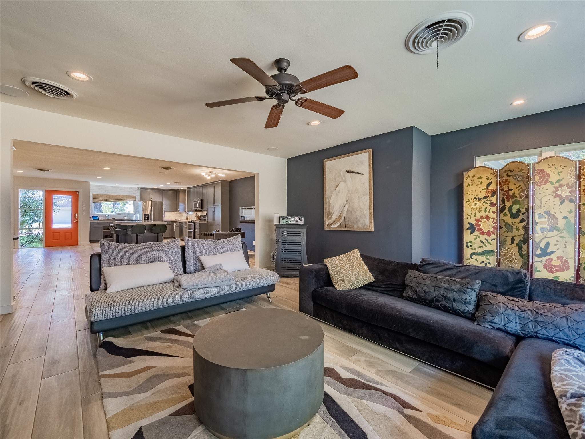 3010 Conway Street Houston, TX 77025 - Photo 7 of 21 a living room with furniture and a large window
