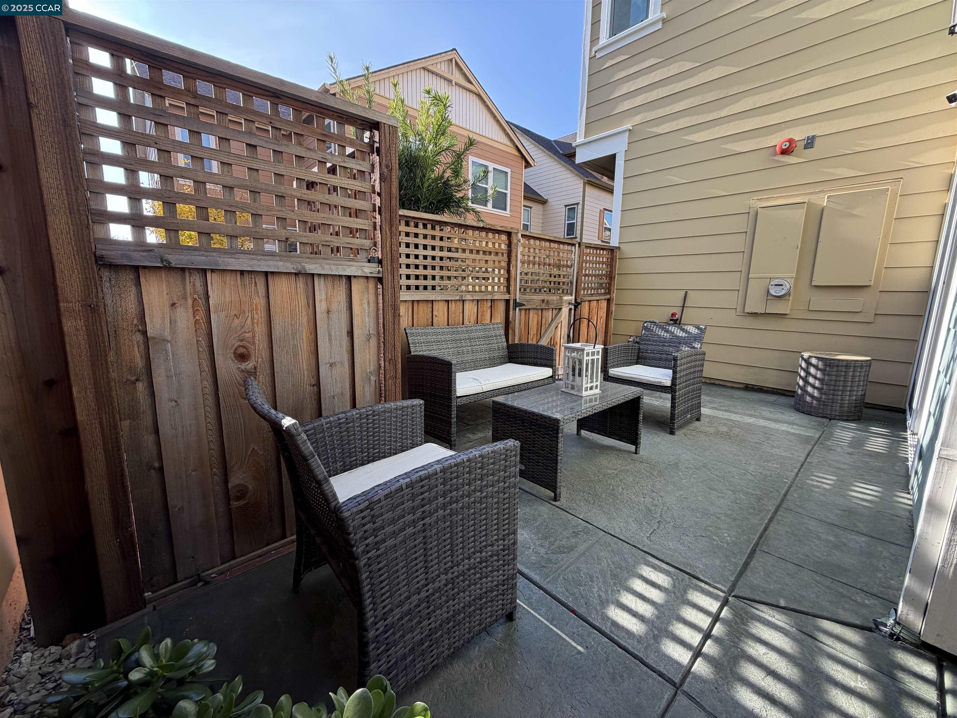1861 Shasta Lane Hercules, CA 94547 - Photo 21 of 22 a view of a patio on wooden deck