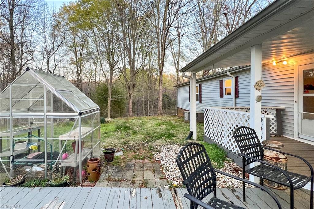 5865 Tomahawk Road Winston-Salem, NC 27106 - Photo 5 of 40 Gallery Image 5