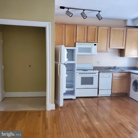 $355,000 | 1401 Columbia Road Northwest, Unit 307, Washington, DC 20009