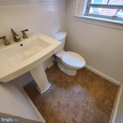 $355,000 | 1401 Columbia Road Northwest, Unit 307, Washington, DC 20009