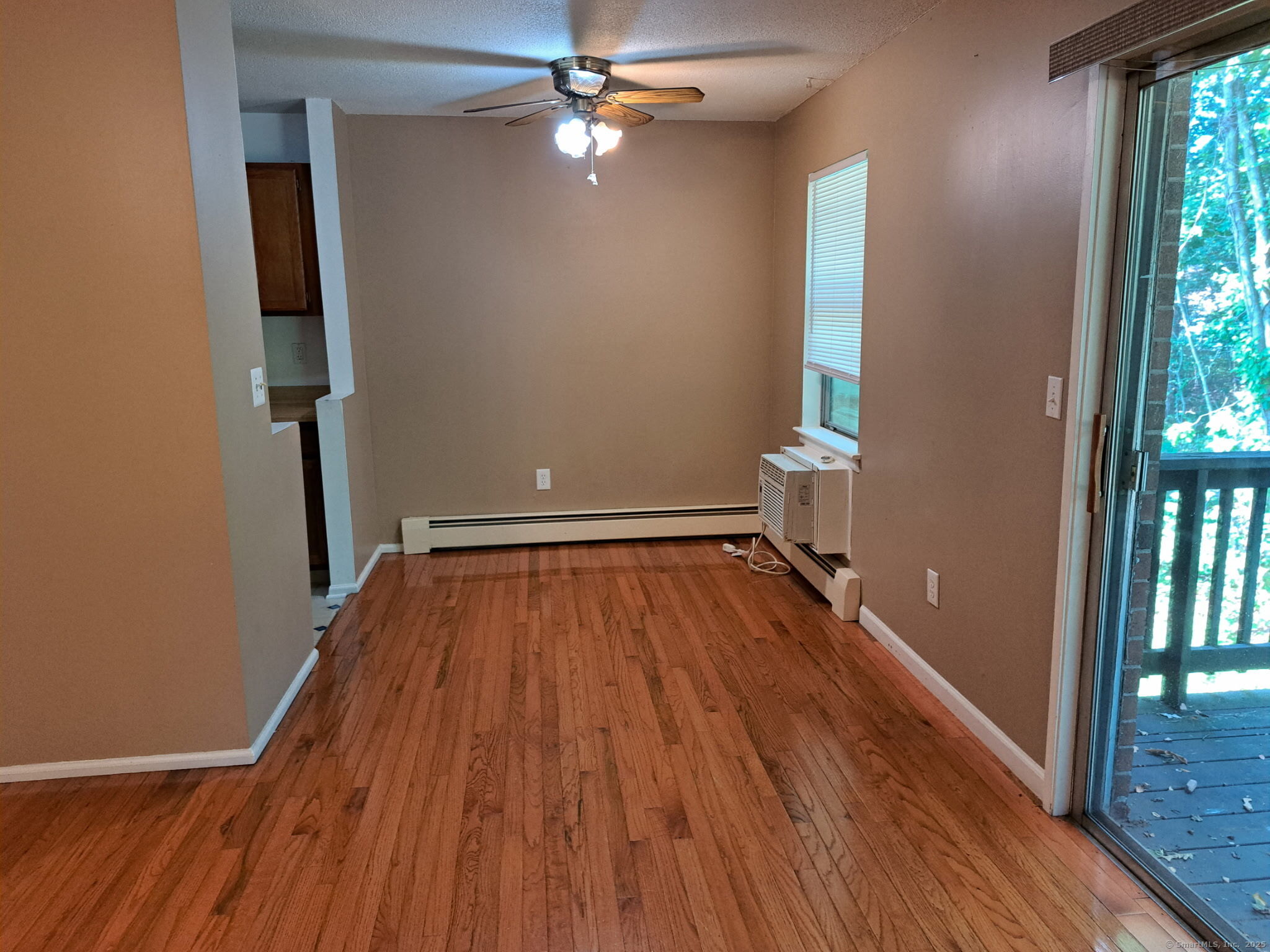 85 Balance Rock Road, Unit 14 Seymour, CT 06483 - Photo 5 of 13