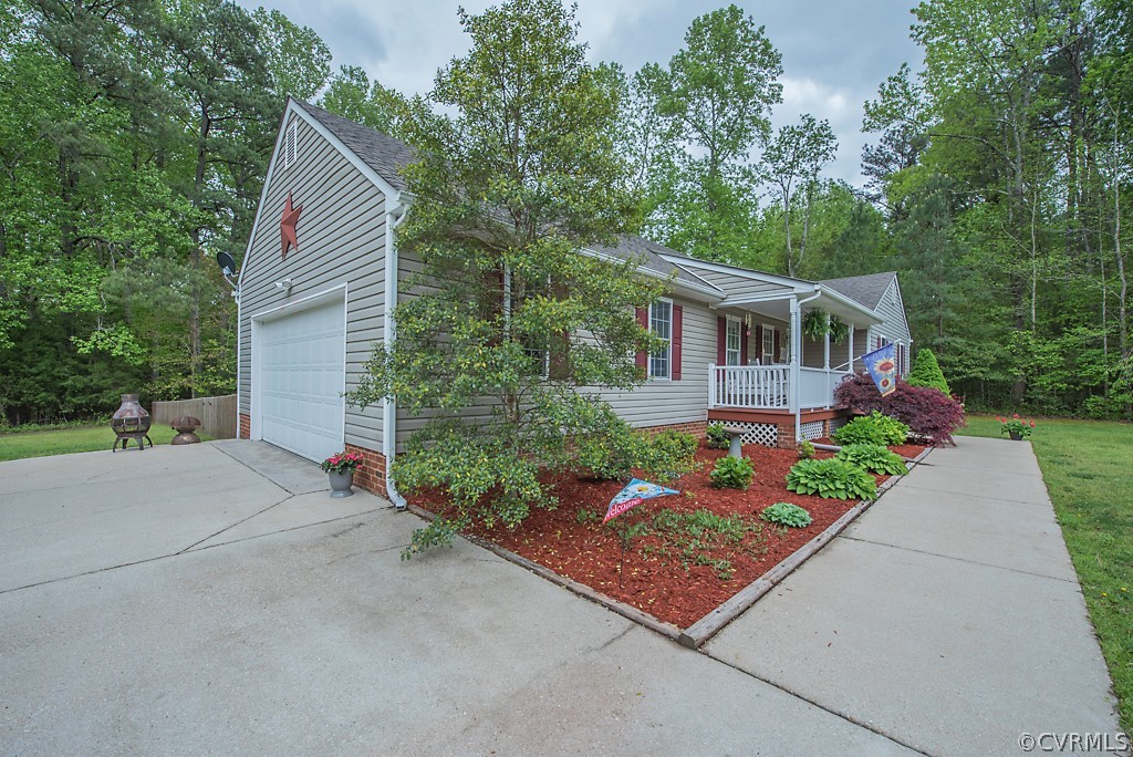3401 Mt Pleasant Road Providence Forge, VA 23140 - Photo 6 of 50 Gallery Image 6