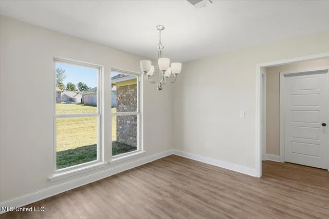 $294,999 | 106 Madisonville Drive, Canton, MS 39046