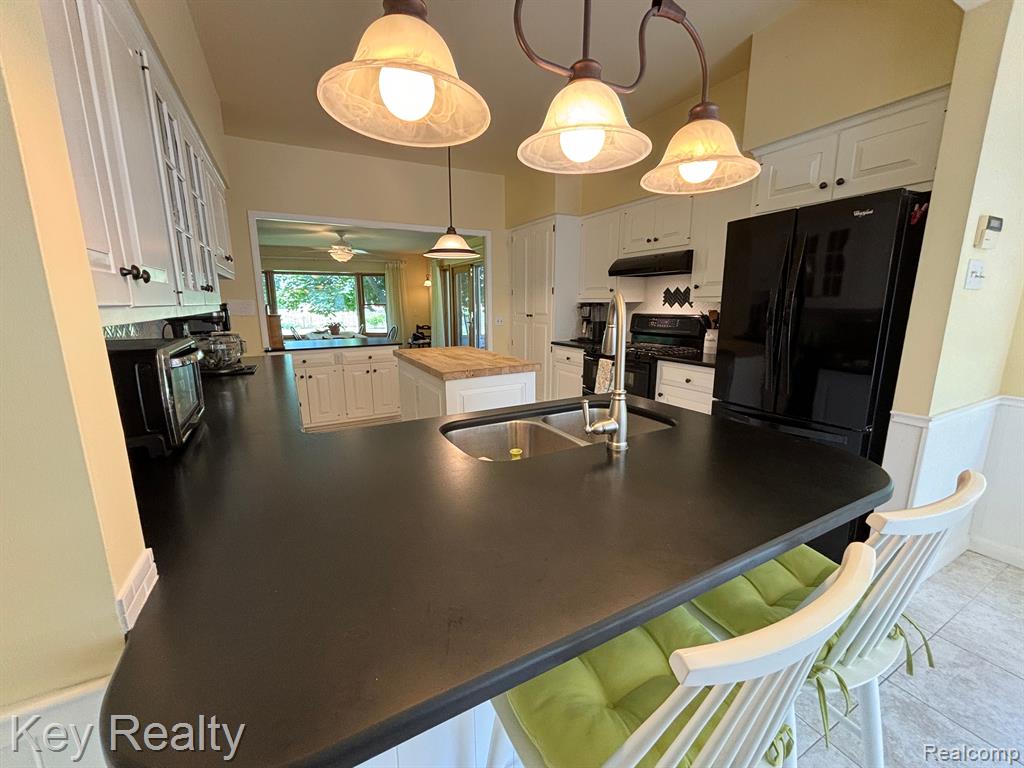 7953 South Custer Road Monroe, MI 48161 - Photo 8 of 68