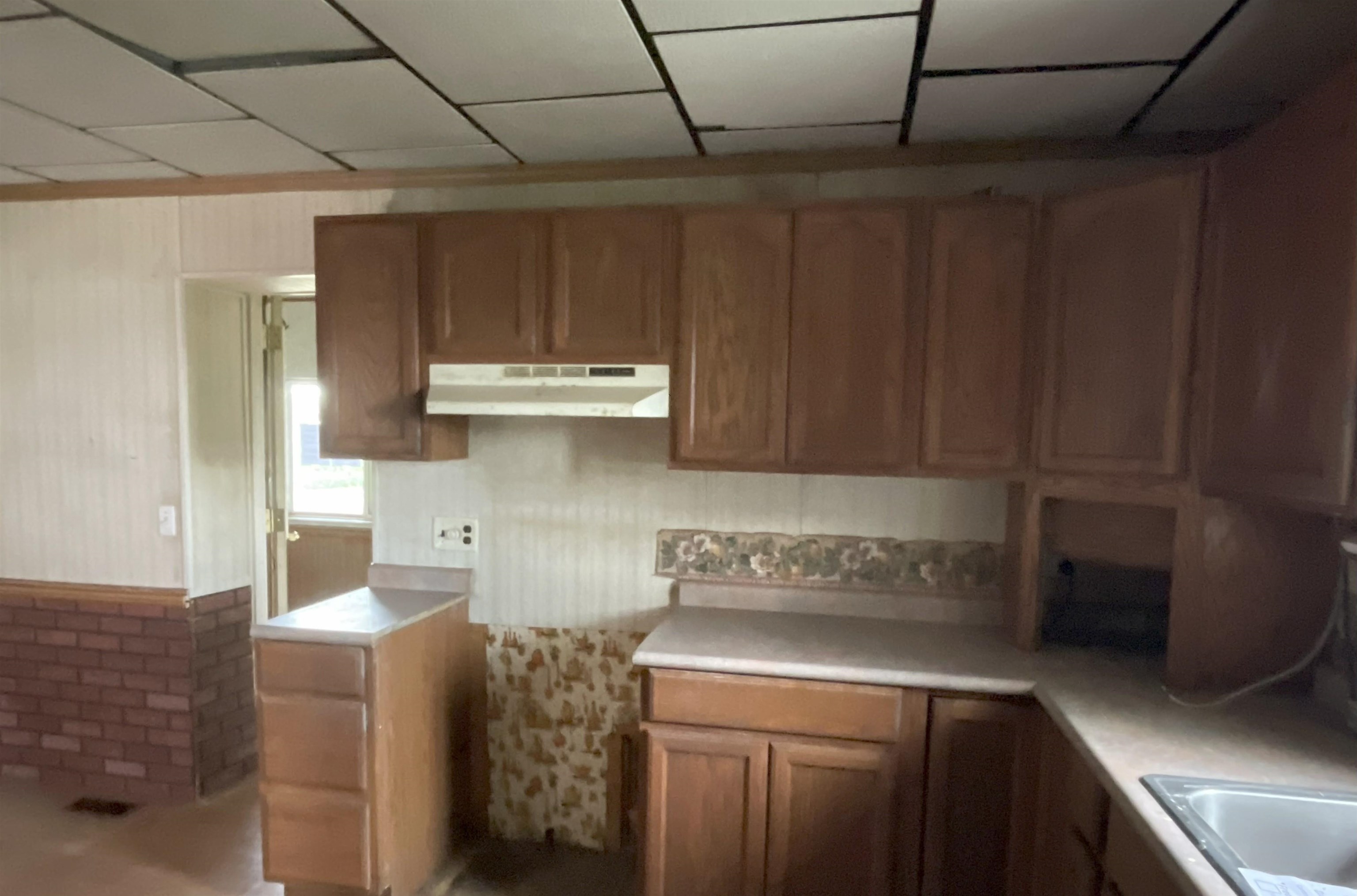 19826 Howe Road Monroeville, IN 46773 - Photo 5 of 11