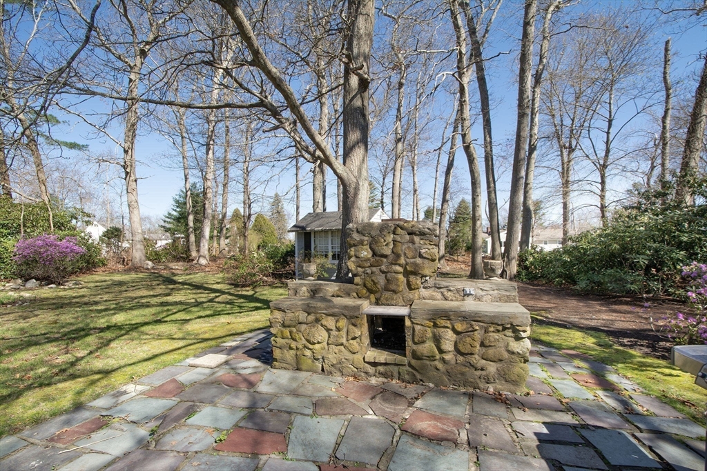 19 Oakhurst Road Scituate, MA 02066 - Photo 3 of 23 Gallery Image 3