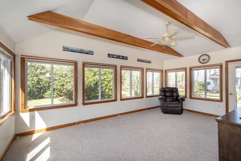 19 Oakhurst Road Scituate, MA 02066 - Photo 4 of 23 Gallery Image 4