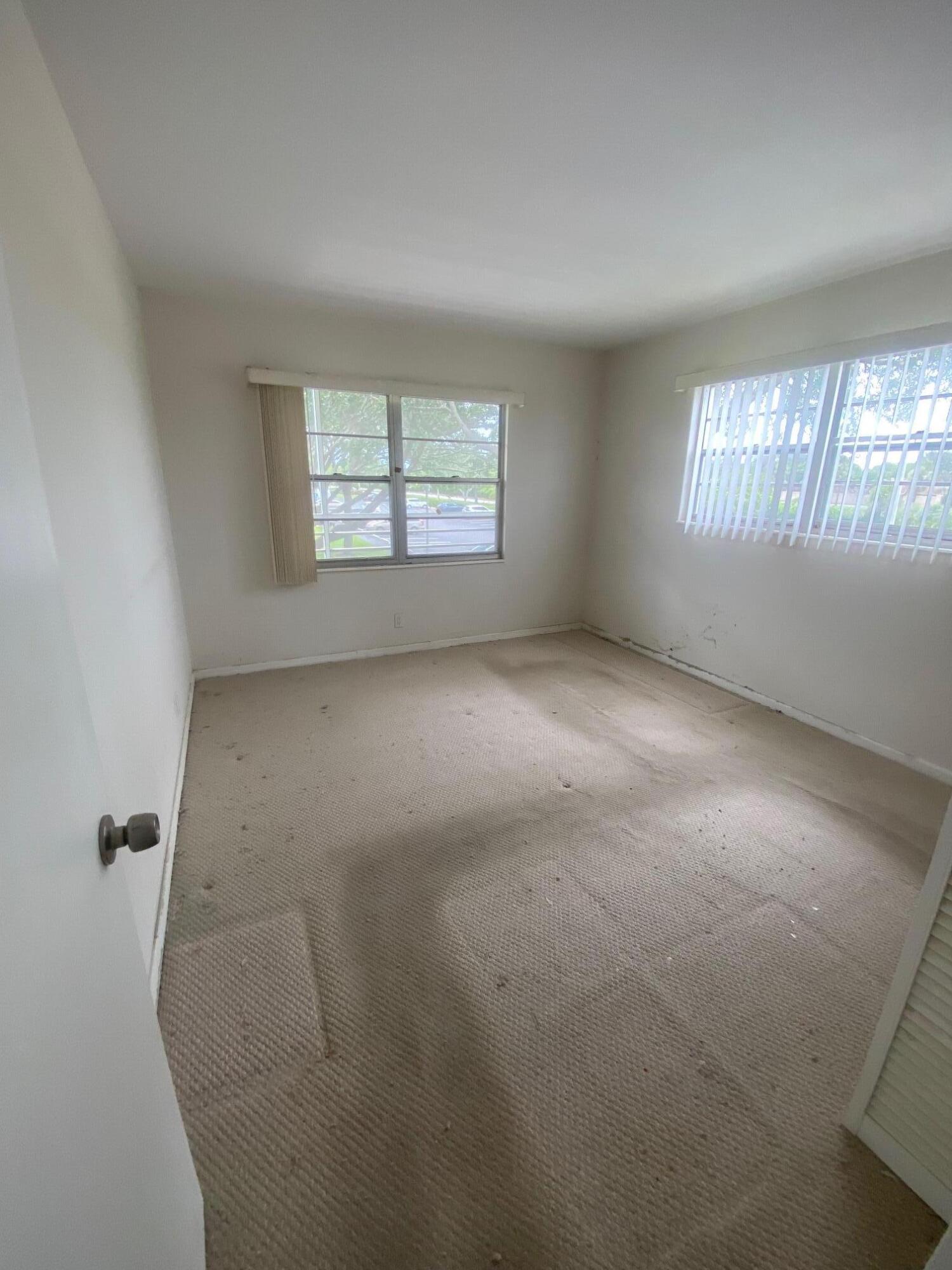 309 Preston H, Unit 309 Boca Raton, FL 33434 - Photo 14 of 18 IMG_3478