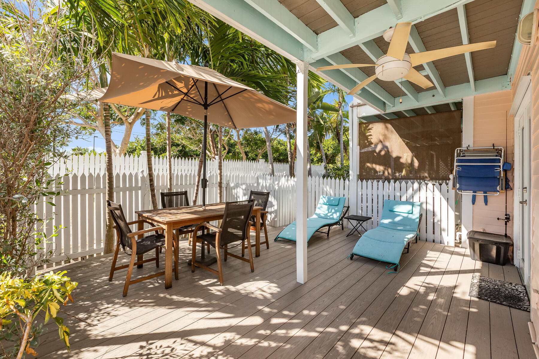 620 Thomas Street, Unit 175 Key West, FL 33040 - Photo 25 of 30 a view of outdoor space yard and patio